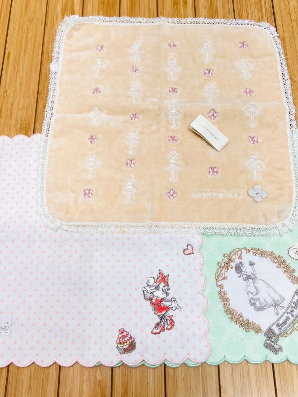 2-Disney Hand Towel Snowhite & Minnie Mouse 10" +1 Anteprima ballerina 11" (47 - Picture 8 of 12